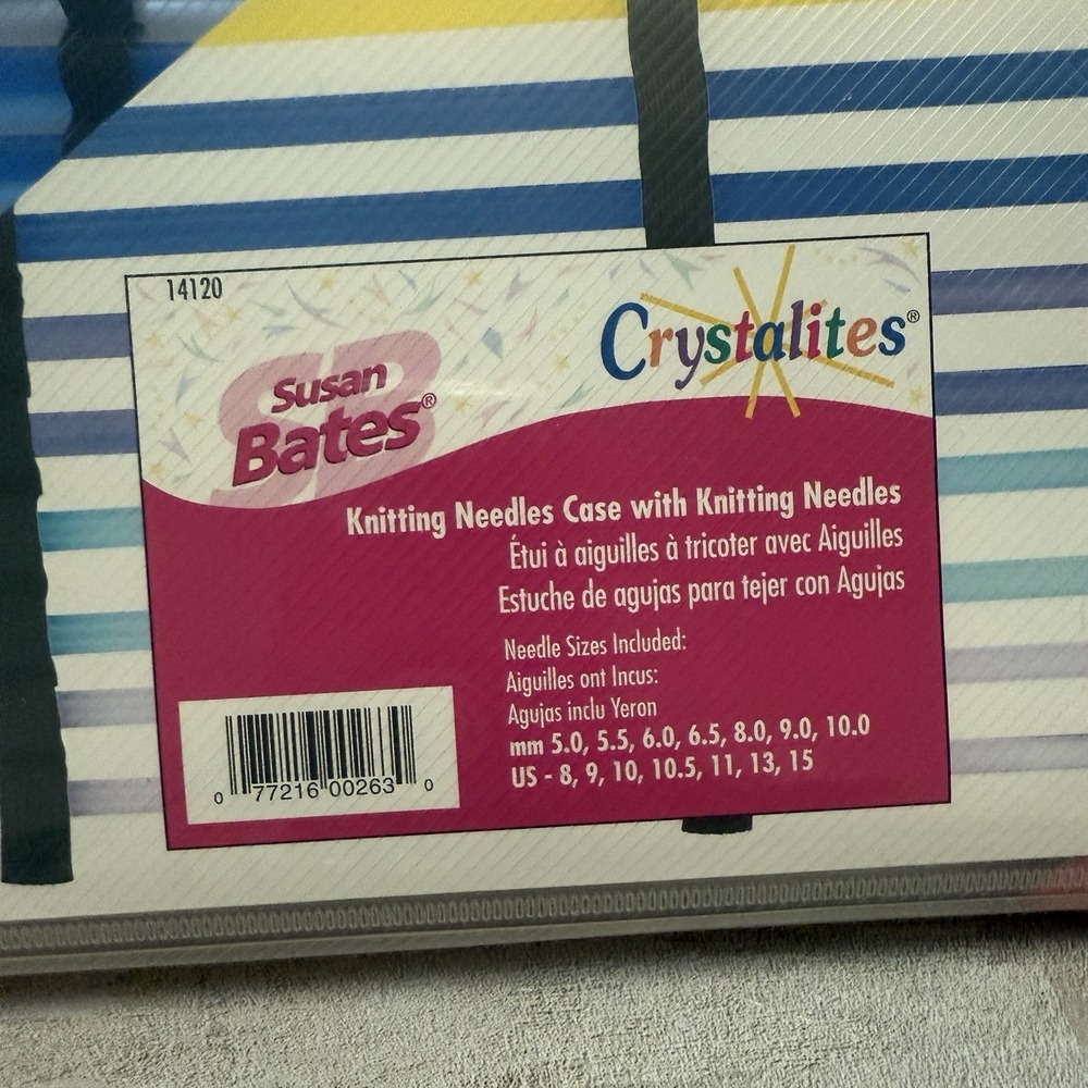 New Susan Bates Crystalites‎ Knitting Needles Set Includes Case & 7 Needle Sizes - Picture 3 of 5